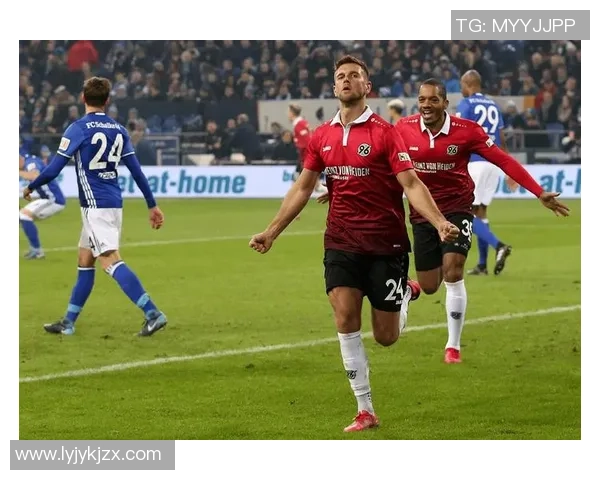 足球明星腿长究竟有多长揭秘他们的身高与运动表现的关系